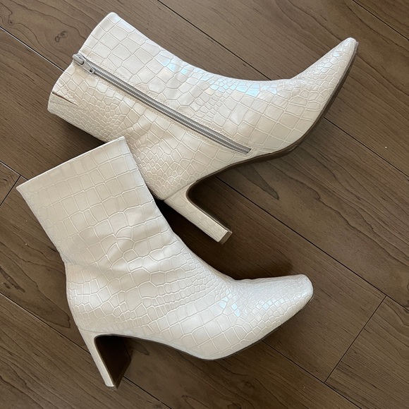 Lulus Shoes - Lulus Winter White Crocodile Embossed Square Toe Booties by Seven Dials